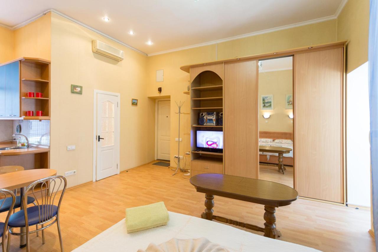 Central Area Apartments Kyjev Exteriér fotografie